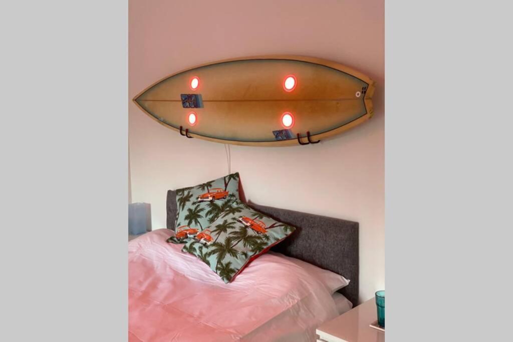 The Boardroom At The Beach House ファルマス エクステリア 写真